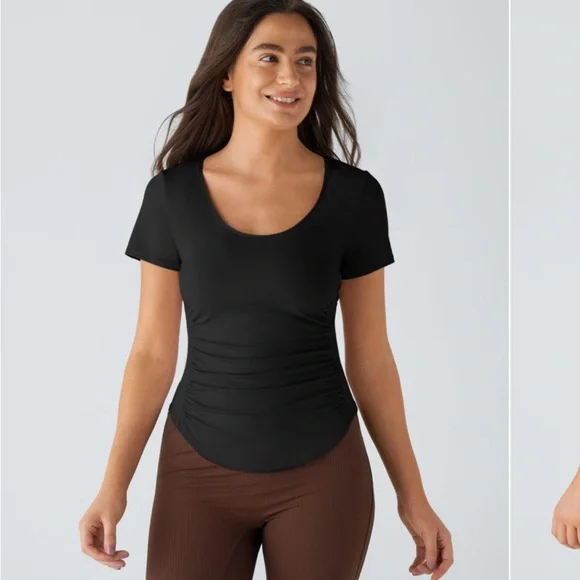 Halara U Neck Short Sleeve Backless Cut Out Ruched Curved Hem Yoga Sports Top - Picture 2 of 7